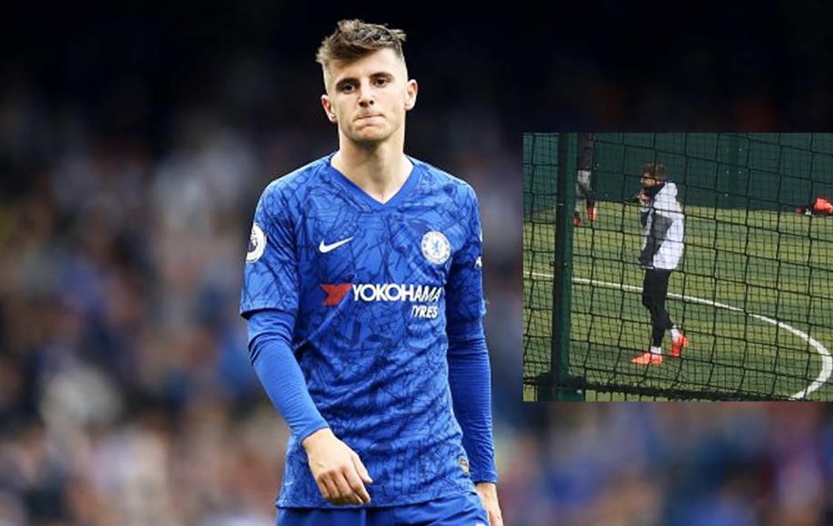 Futbolista Del Chelsea Se Salta La Cuarentena Y Sale A La Calle A Echar Una Cascarita Latin Us