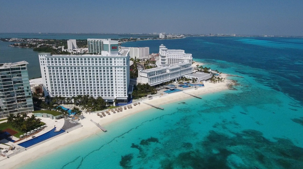 cancun-desplome-turistico-2