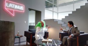 Brozo y Loret se encontraron en la sala de espera de Latinus