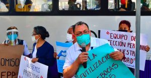 protesta-iner-medicos-enfermeras