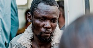 migrantes-rescatados-intentan-suicidio-colectivo-mediterraneo