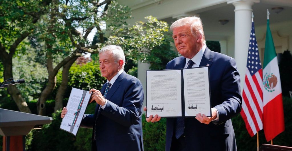 Los presidentes Donald Trump y Andrés Manuel López Obrador se reúnen en la Casa Blanca.