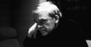 Milan Kundera gana premio Franz Kafka 2020