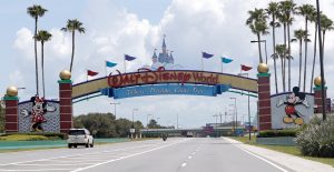 Disney anuncia más despidos en parques temáticos