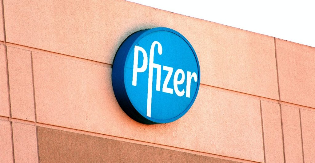 Pfizer inicia el ensayo clínico de un fármaco oral contra la Covid-19