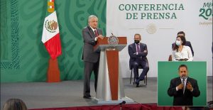 “Que nos digan en qué estamos incumpliendo”, responde AMLO a apercibimiento del INE
