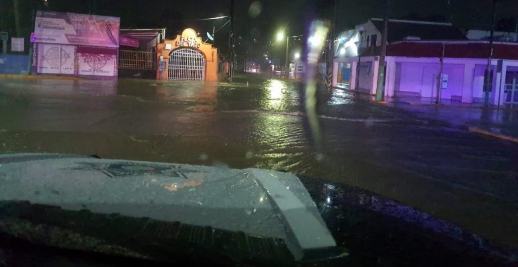 Desalojan a 80 personas en Hidalgo por desbordamiento del río Tula ante “lluvias atípicas” Desalojan a 80 personas en Hidalgo por desbordamiento del río Tula ante “lluvias atípicas”