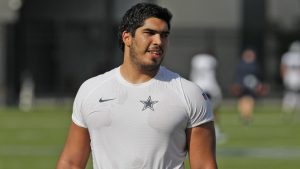 Isaac Alarcón contrato Cowboys