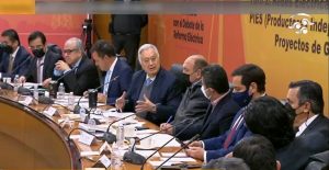 Sector privado no quiere destruir a la CFE, afirma Concamin; Bartlett los acusa de querer apropiarse del mercado eléctrico que vale 315 mil mdd