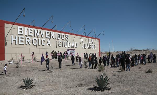 Caravana de mujeres protesta en Ciudad Juárez contra la violencia machista