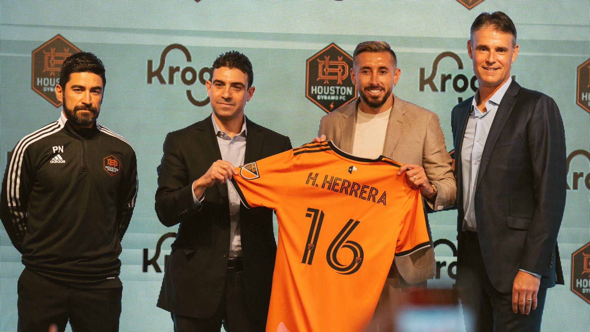 h-ctor-herrera-llega-a-la-mls-y-recuerda-que-pens-ir-a-eu-como