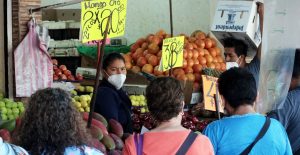 mercado-compras-fruta-photo-cuartoscuro