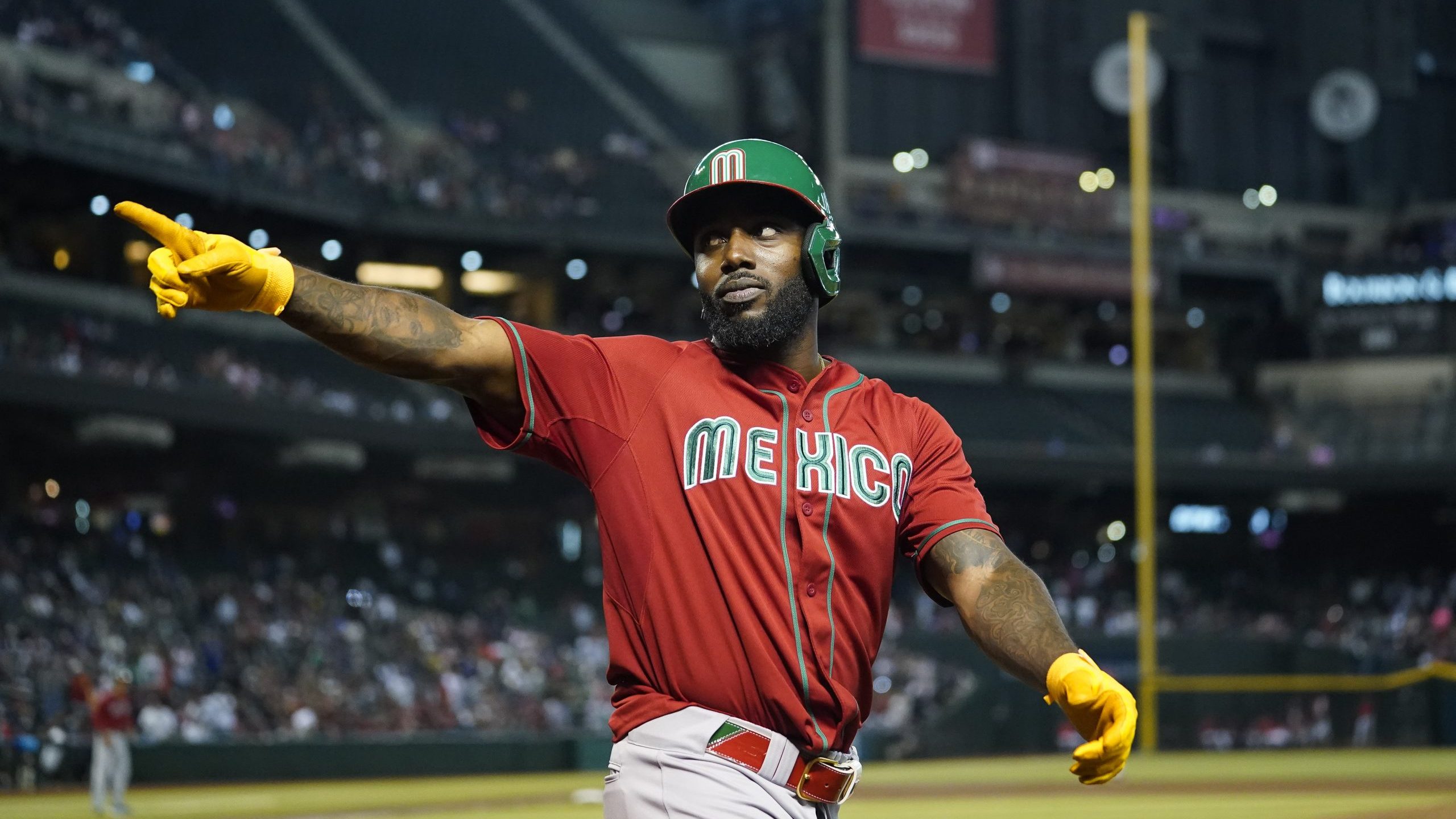 Los mexicanos Randy Arozarena y Patrick Sandoval 'brillan' en la novena